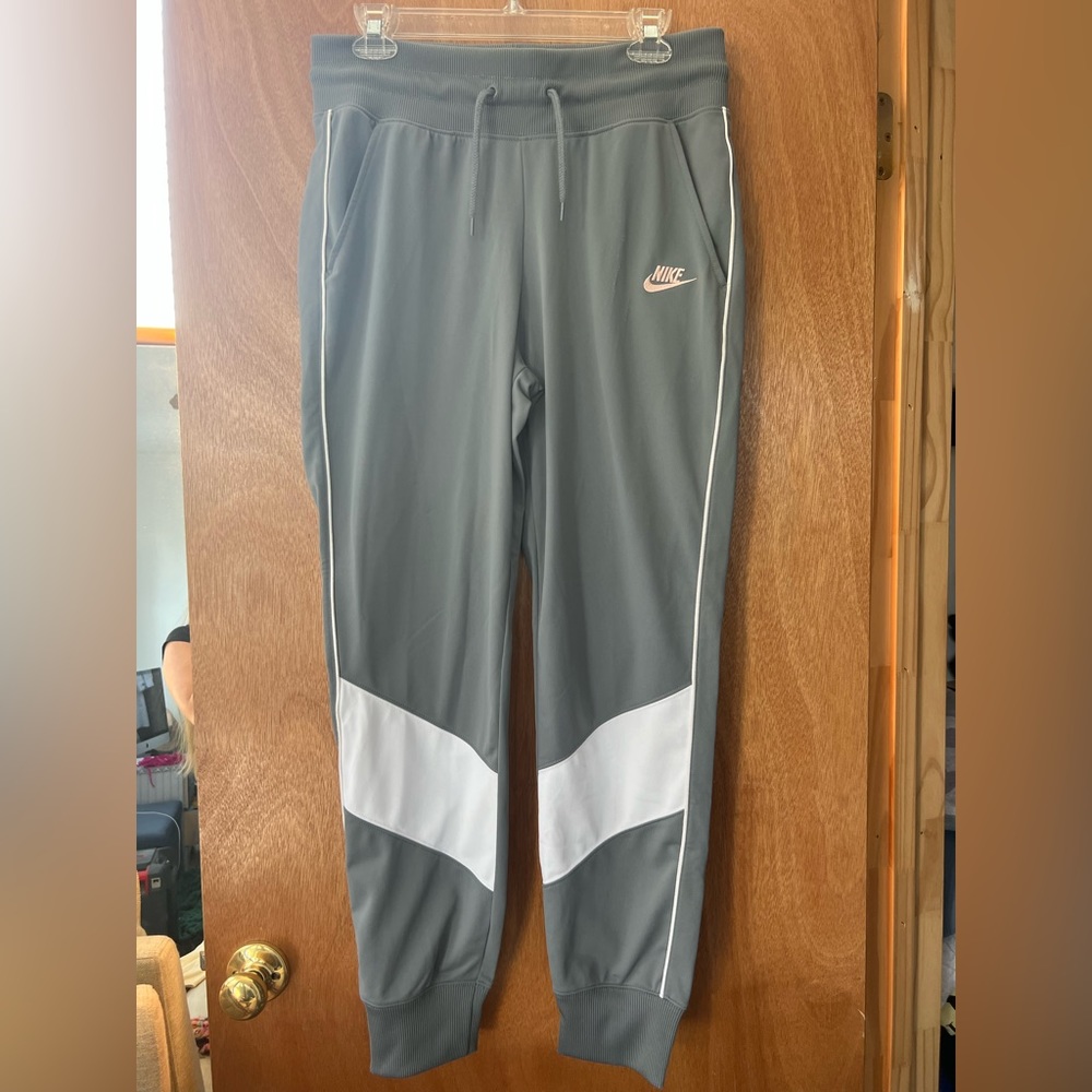 Nike Joggers